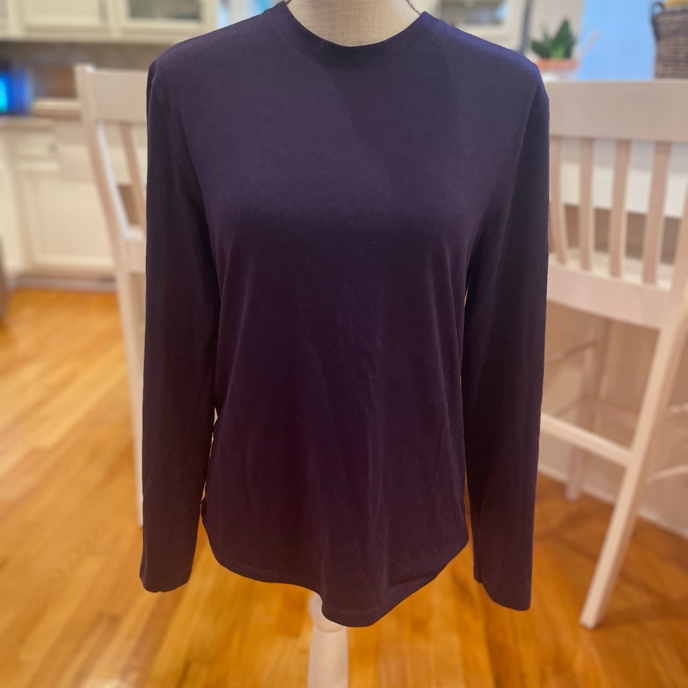 💜 5 for $25 or 3 for $18 Champion purple long sleeve shirt